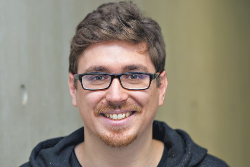Dr. Stefan Schaffelhofer, promovierte am Deutschen Primatenzentrum in der Abteilung Neurobiologie. Seit Herbst 2015 ist er an der Rockefeller University in New York, USA als Postdoc tätig. Foto: Karin Tilch Dr. Stefan Schaffelhofer, promovierte am Deutschen Primatenzentrum in der Abteilung Neurobiologie. Seit Herbst 2015 ist er an der Rockefeller University in New York, USA als Postdoc tätig. Foto: Karin Tilch